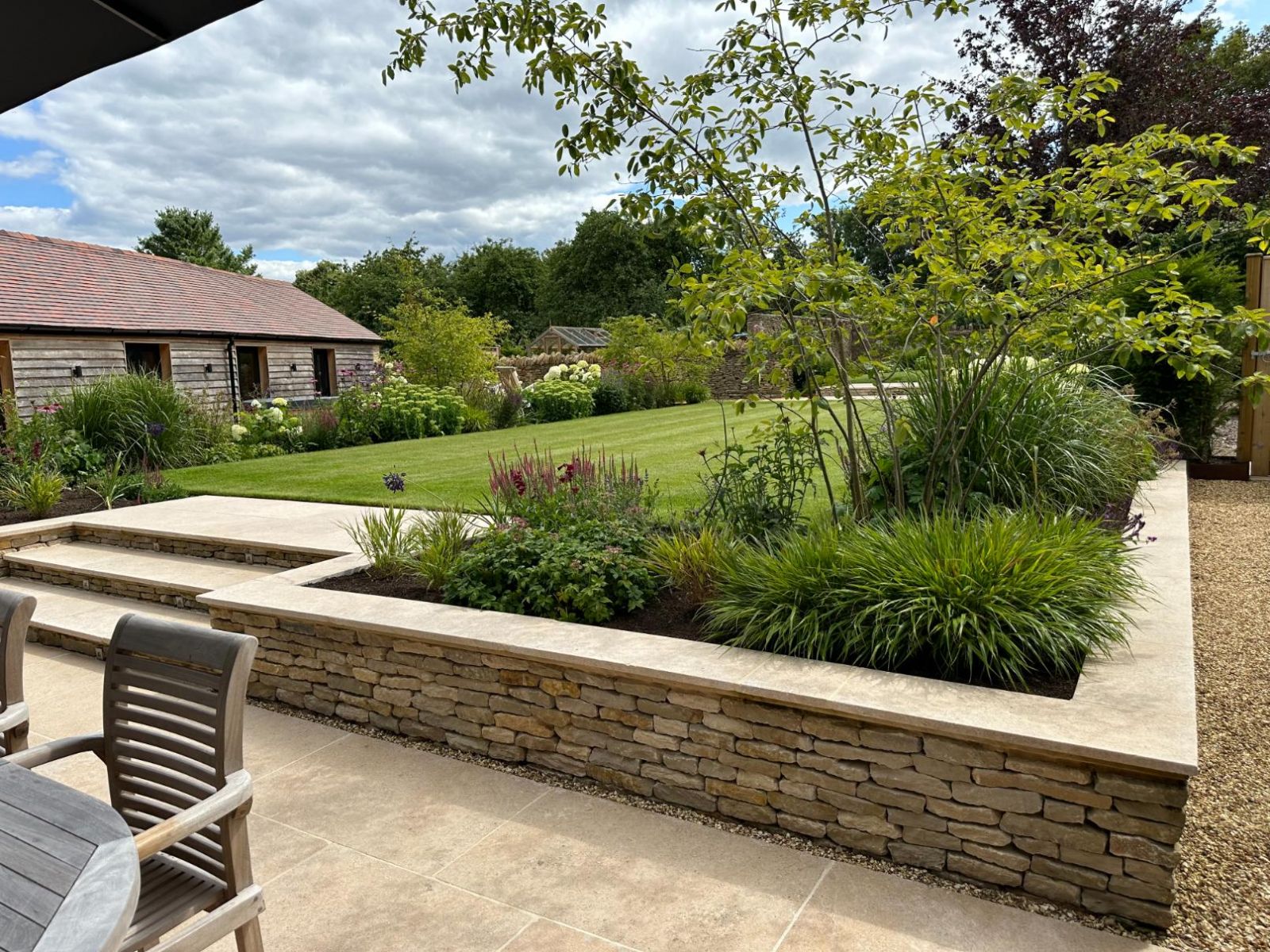 Bali 202 Garden Award under 60k to 100k from Designer Ian Morrison & Graduate Gardeners