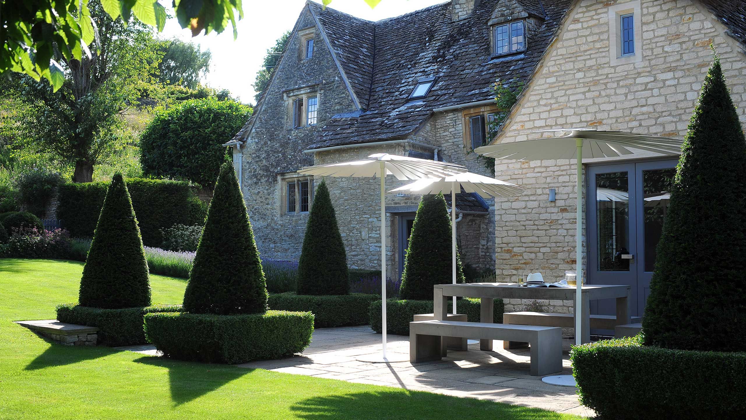 Garden stonework & Cotswold walling