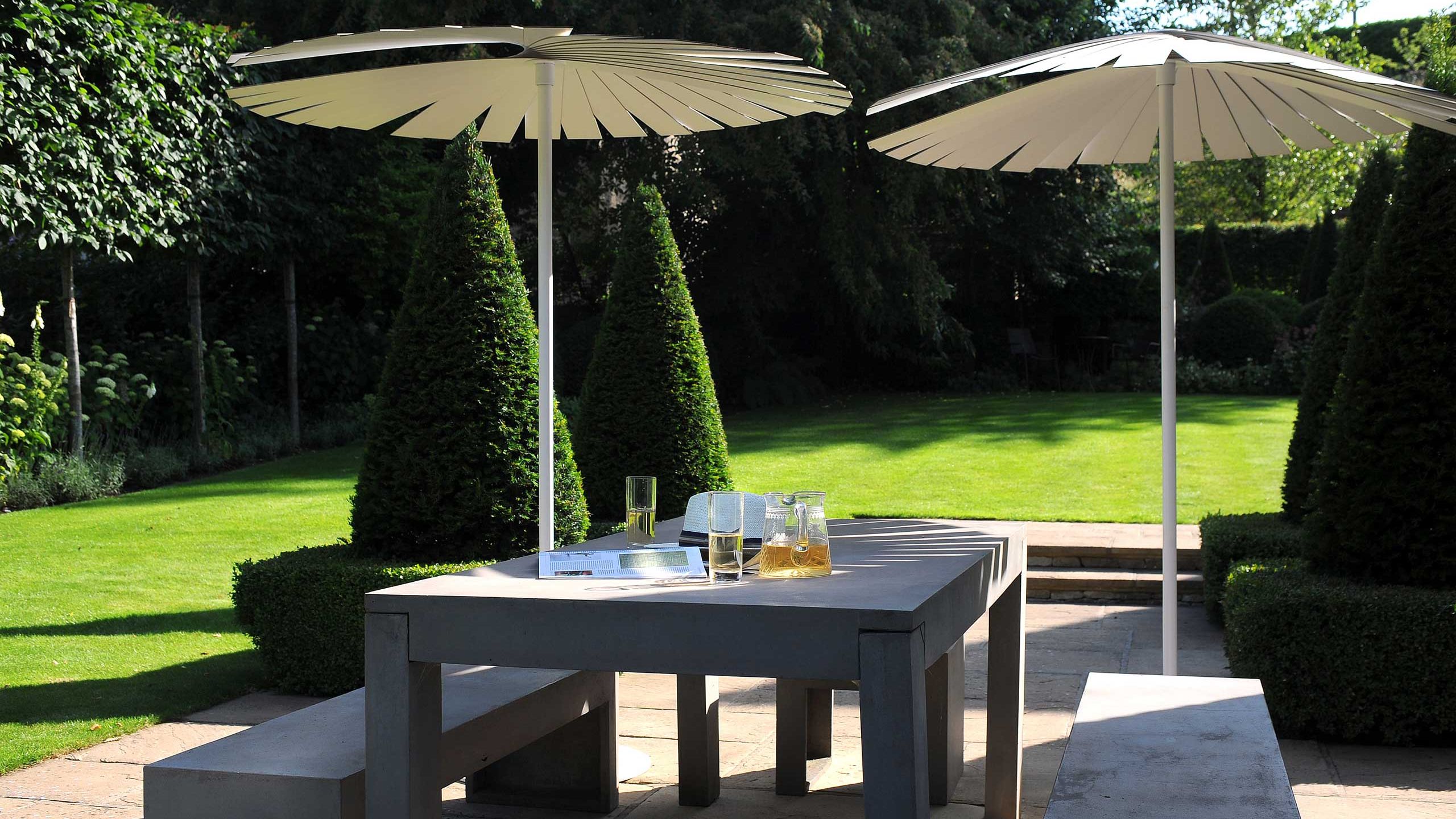 Tips, tricks and garden design advice from the knowledgeable folks here at Graduate Gardeners